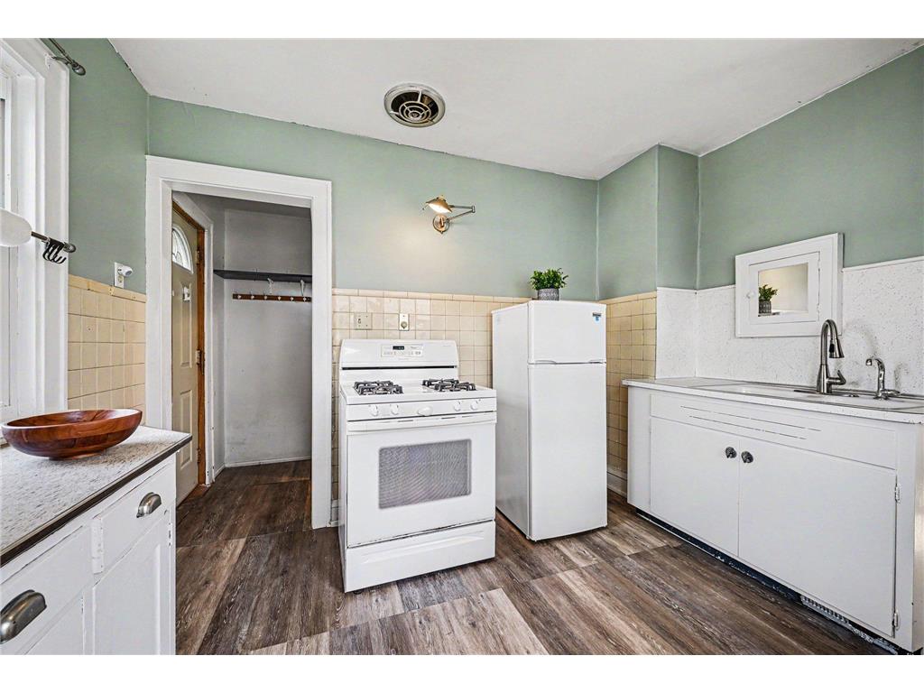 3239 Washburn Avenue N Minneapolis MN 55412 7016587 image10