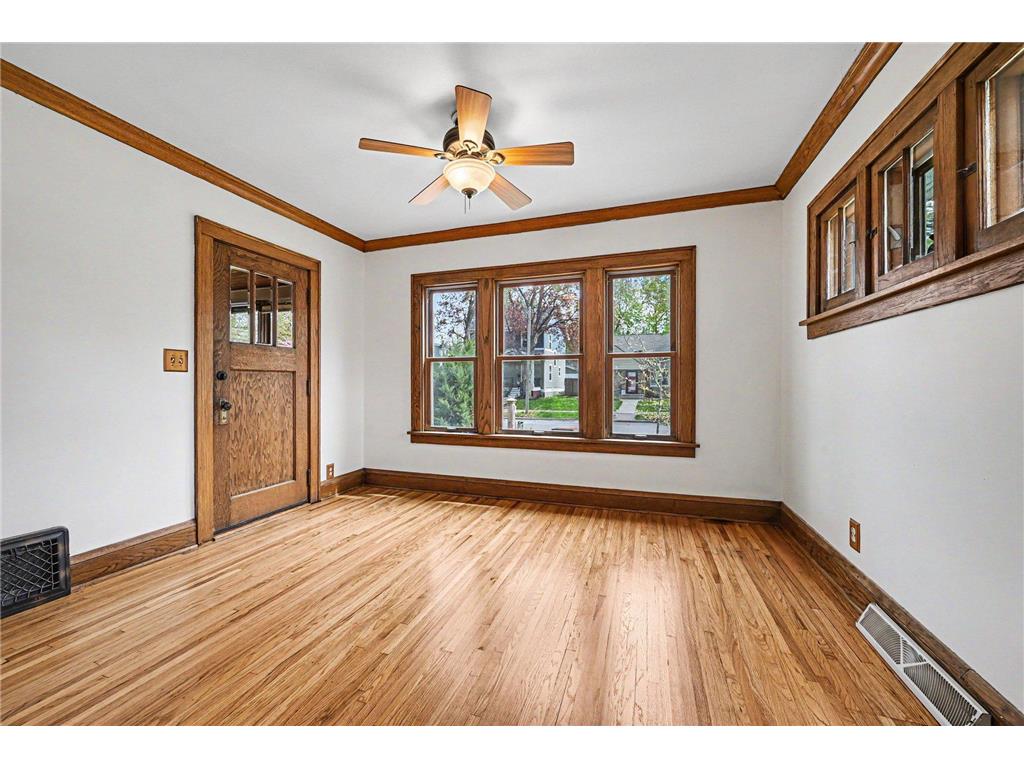 3239 Washburn Avenue N Minneapolis MN 55412 7016587 image13