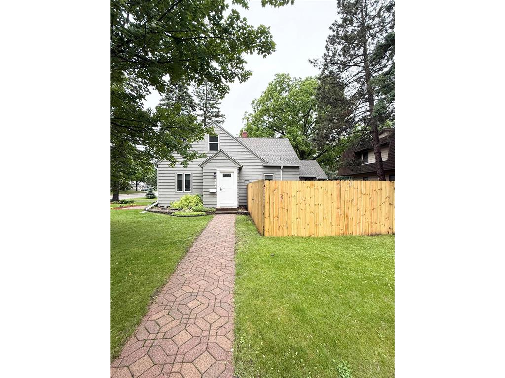 324 12th Avenue E Alexandria MN 56308 6690249 image1