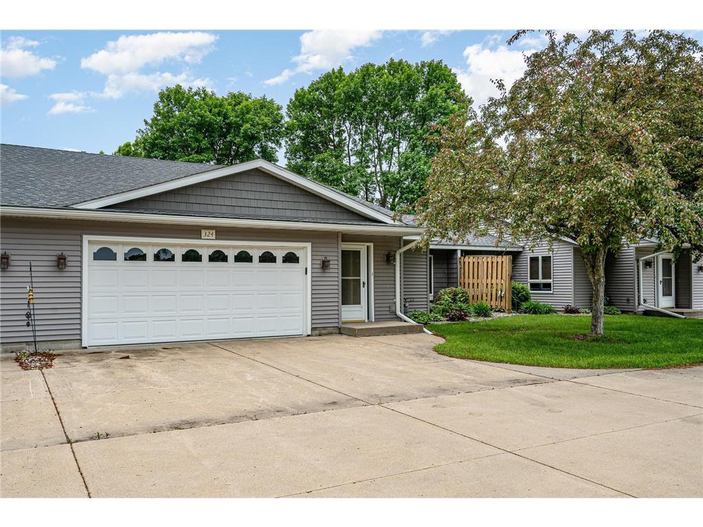 324 7th Street NE New Prague MN 56071 6726715 image1