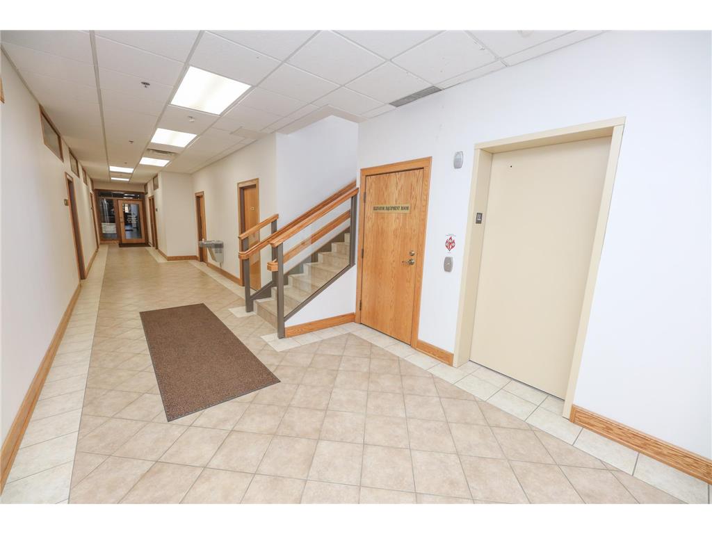 324 Broadway Street Alexandria MN 56308 6799040 image14