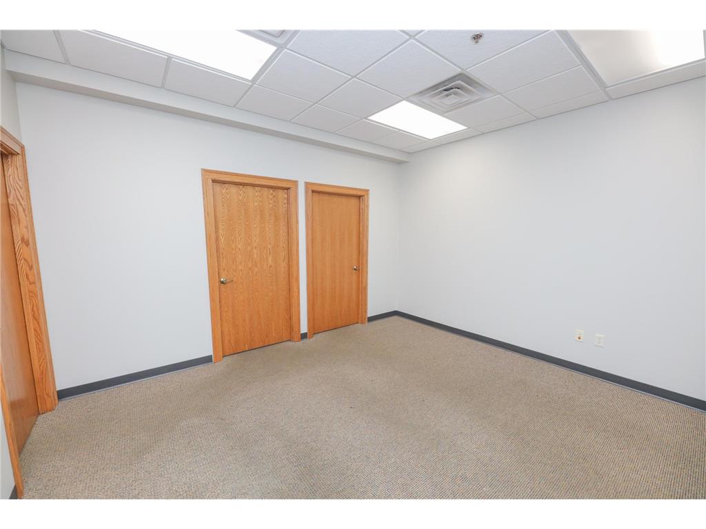 324 Broadway Street Alexandria MN 56308 6799040 image9