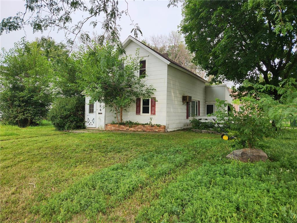 324 E Sanborn Street Springfield MN 56087 6794128 image1