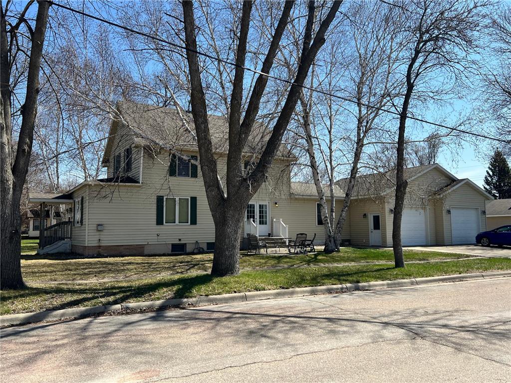324 E Snelling Avenue Appleton MN 56208 7060808 image1