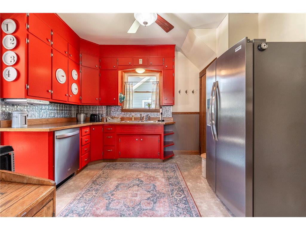 324 E Vasa Avenue Fergus Falls MN 56537 7056067 image33
