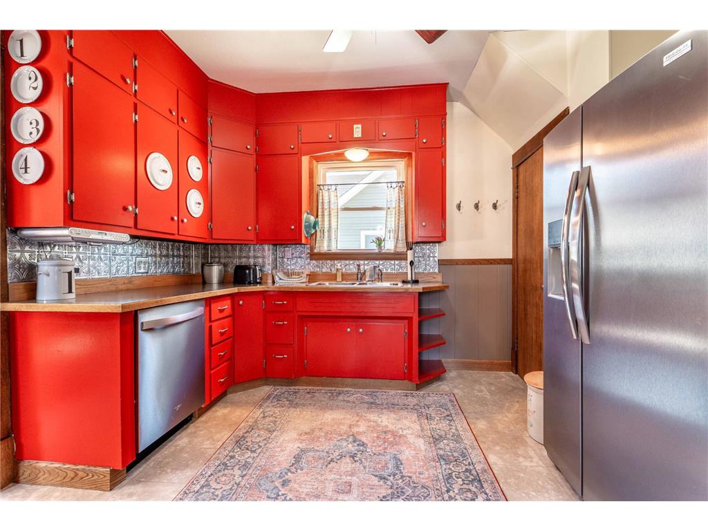 324 E Vasa Avenue Fergus Falls MN 56537 7056067 image34