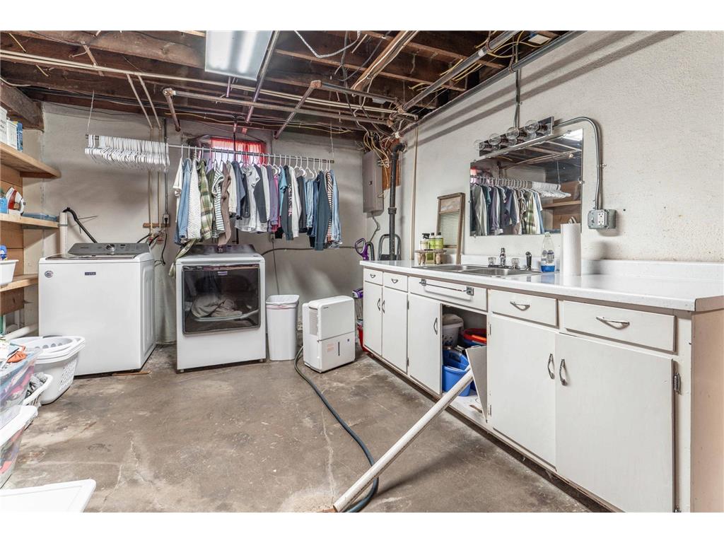 324 E Vasa Avenue Fergus Falls MN 56537 7056067 image60
