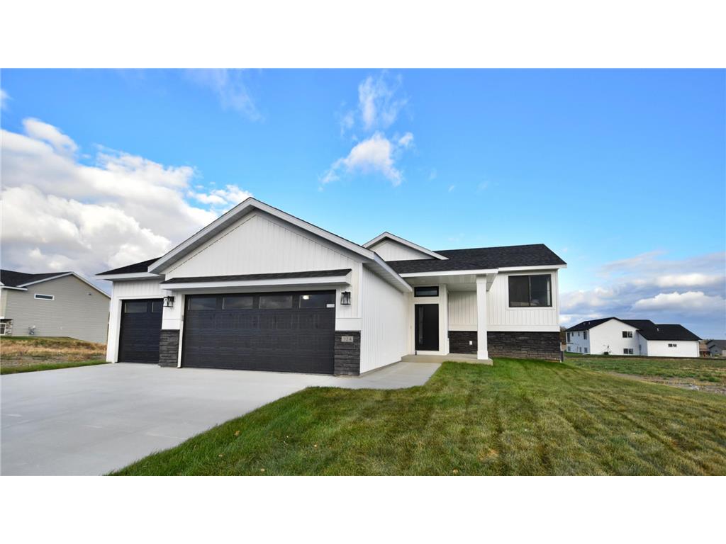 324 Highlands Avenue Zumbrota MN 55992 6253045 image1