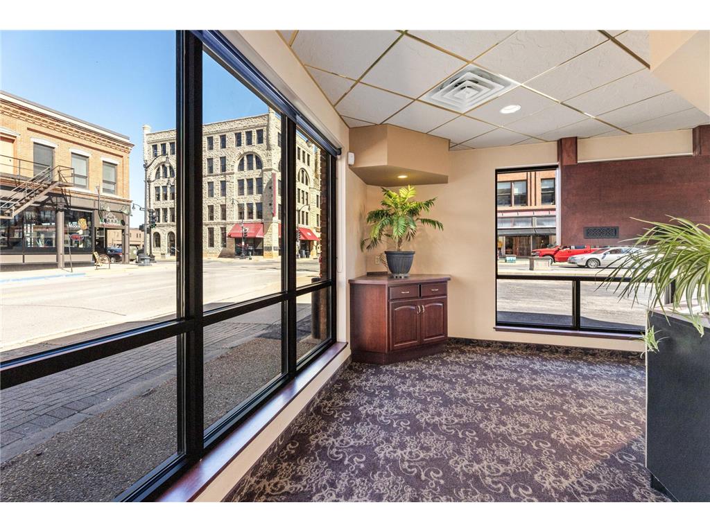 324 Main Street La Crosse WI 54601 7056691 image10