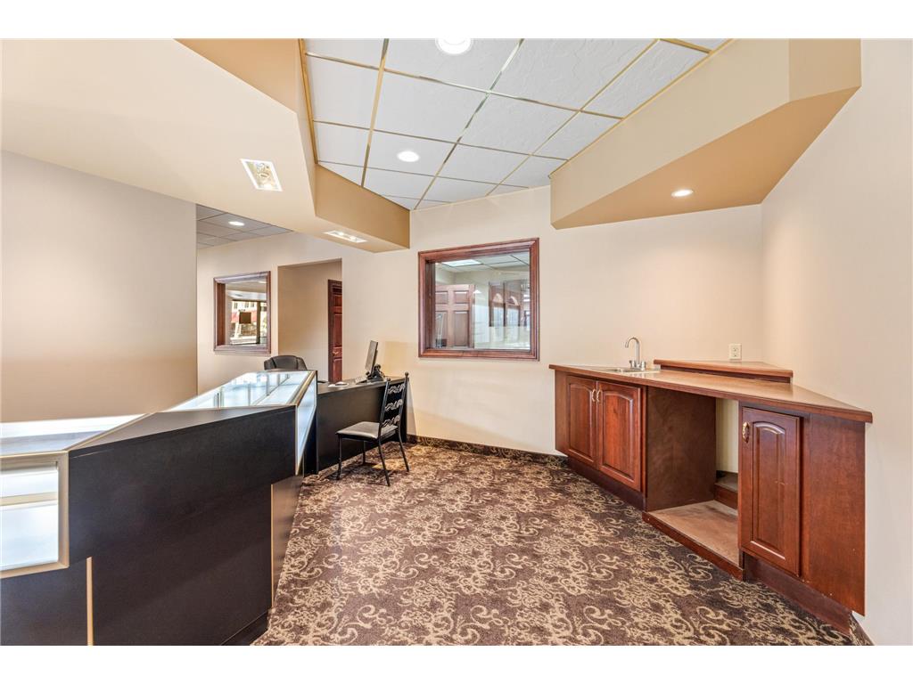324 Main Street La Crosse WI 54601 7056691 image27
