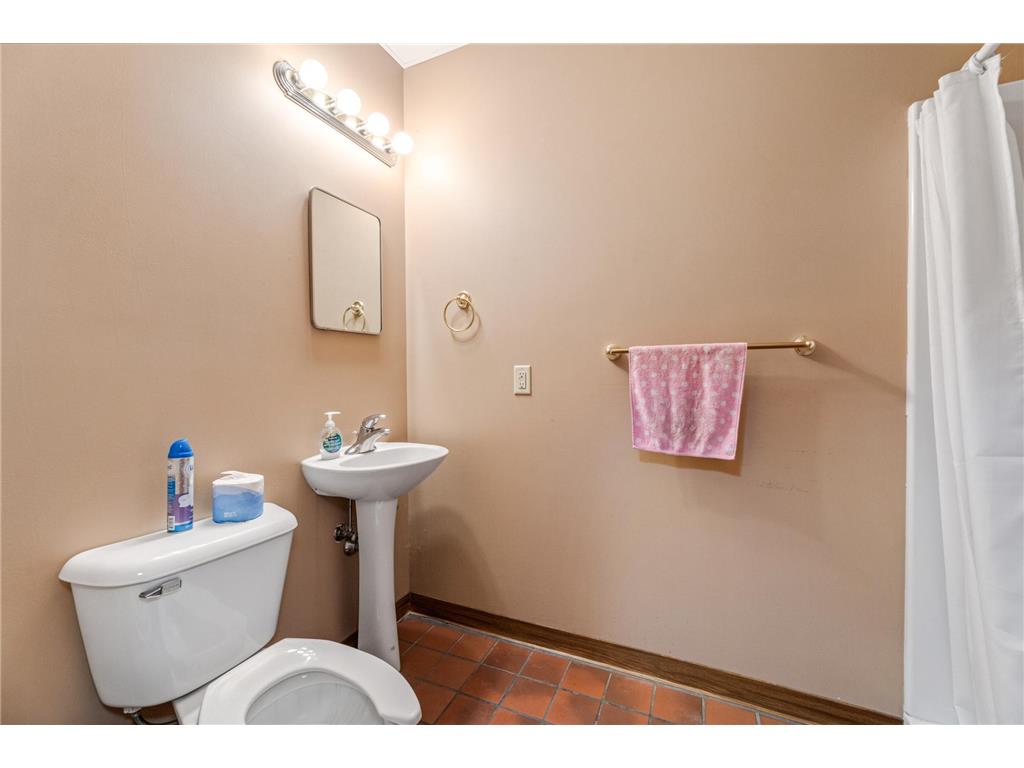 324 Main Street La Crosse WI 54601 7056691 image32