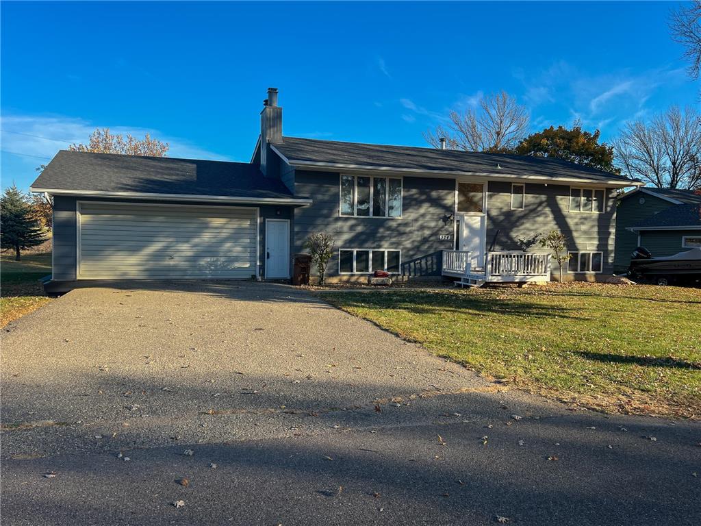 324 Oak Street Emmons MN 56029 6618875 image1