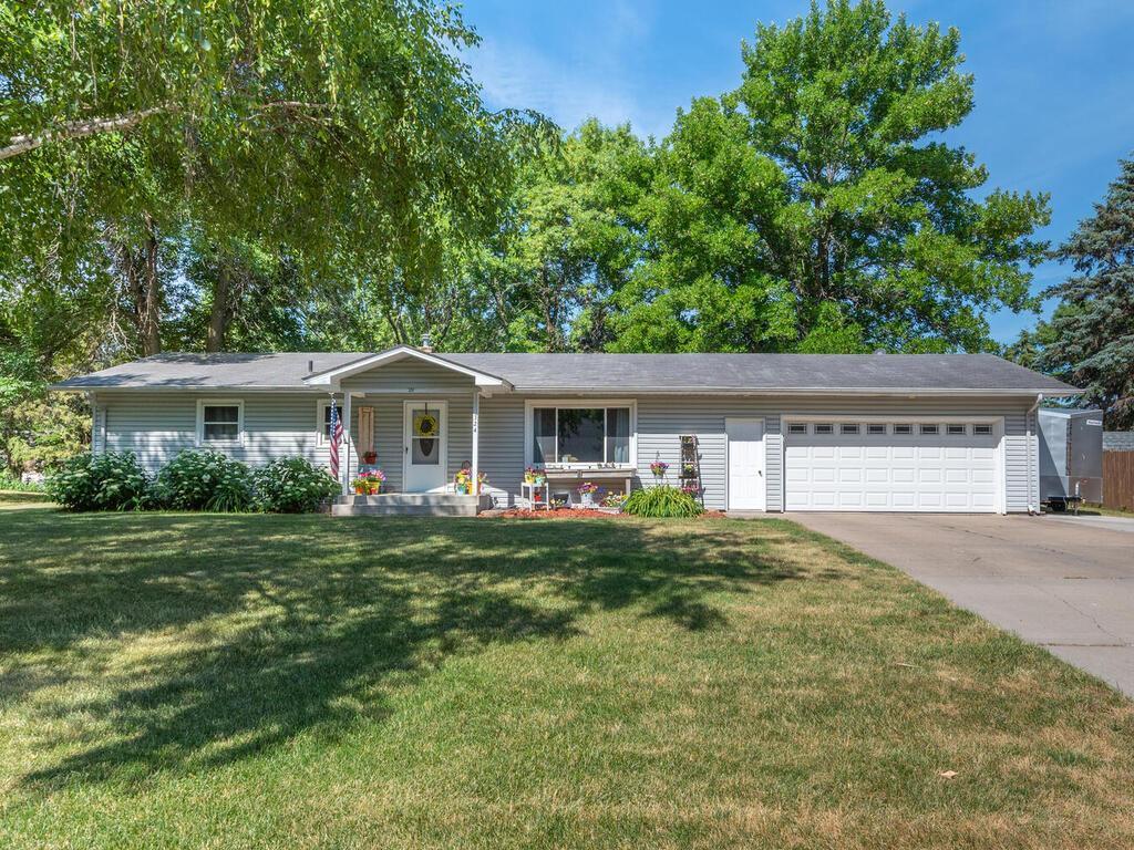 324 Ridge Road, Mayer, MN 55360 MLS 6018590 Edina Realty