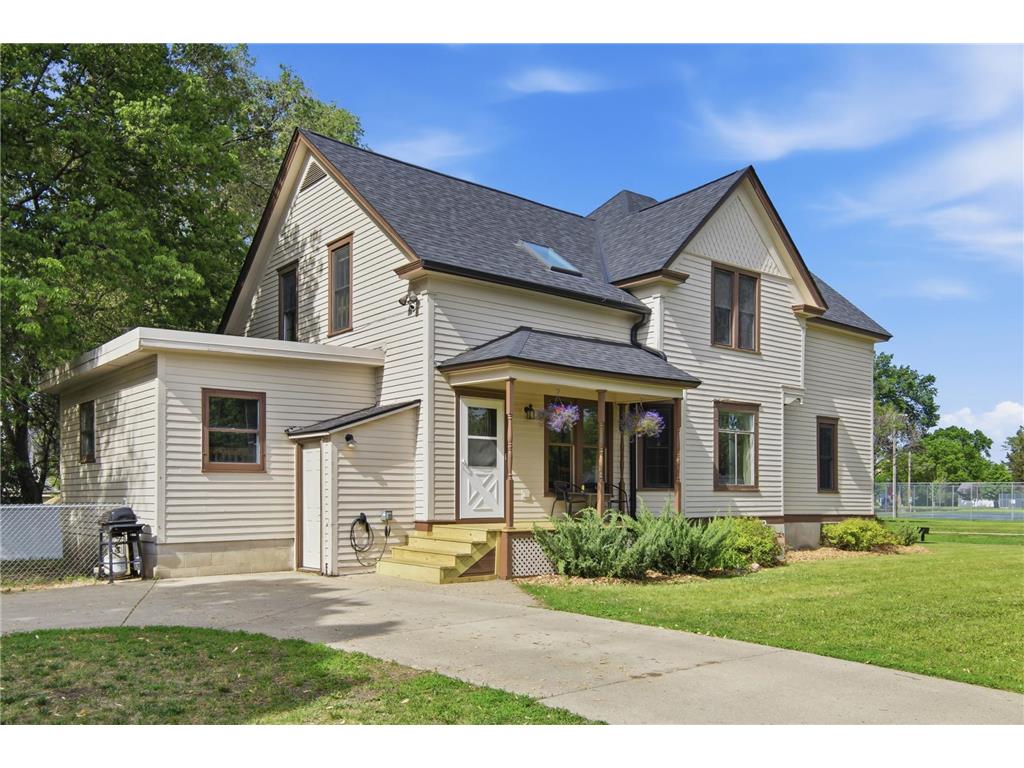 324 S Swift Avenue Litchfield MN 55355 7078918 image24