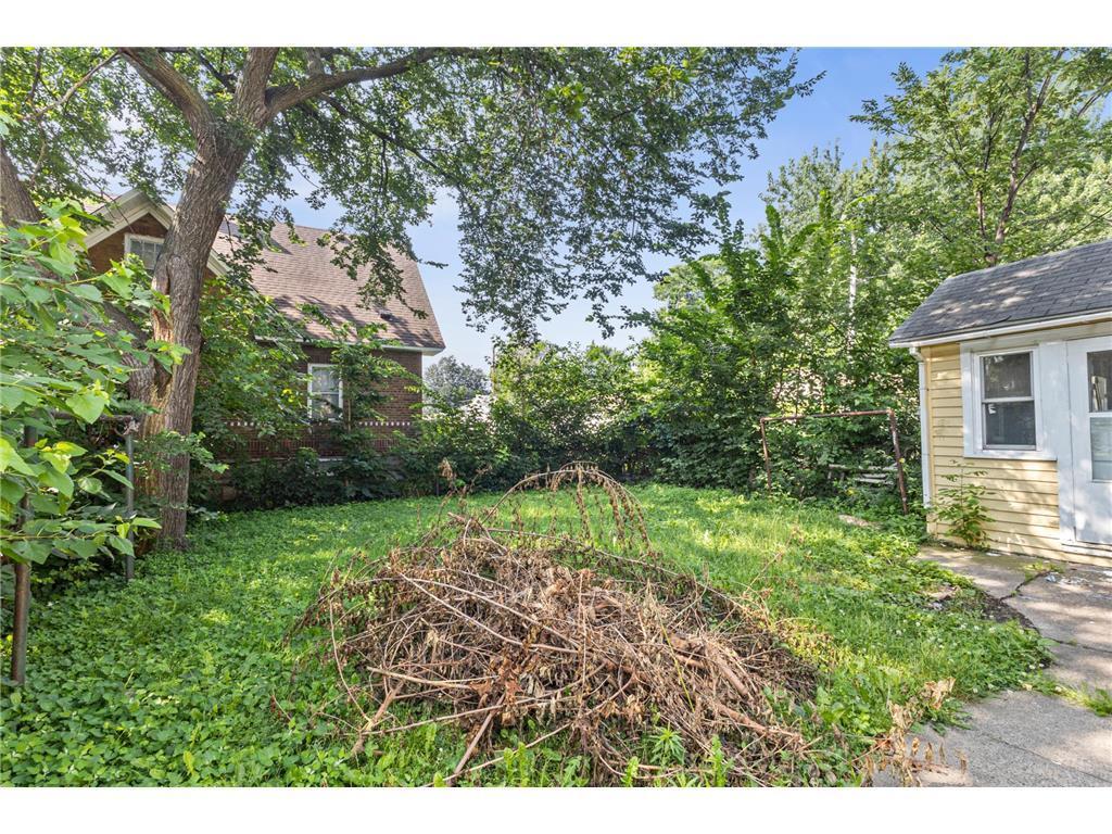 324 Van Buren Avenue Saint Paul MN 55103 7065848 image20