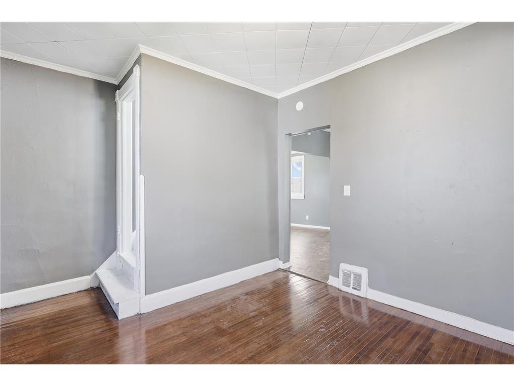 324 Van Buren Avenue Saint Paul MN 55103 7065848 image8