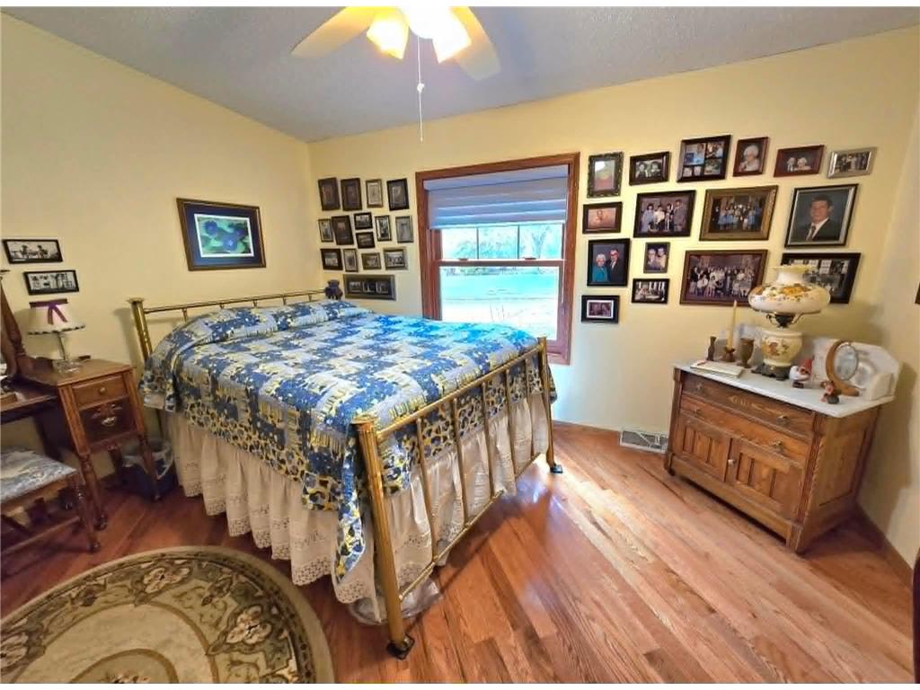 324 W 7th Street Litchfield MN 55355 7071477 image17