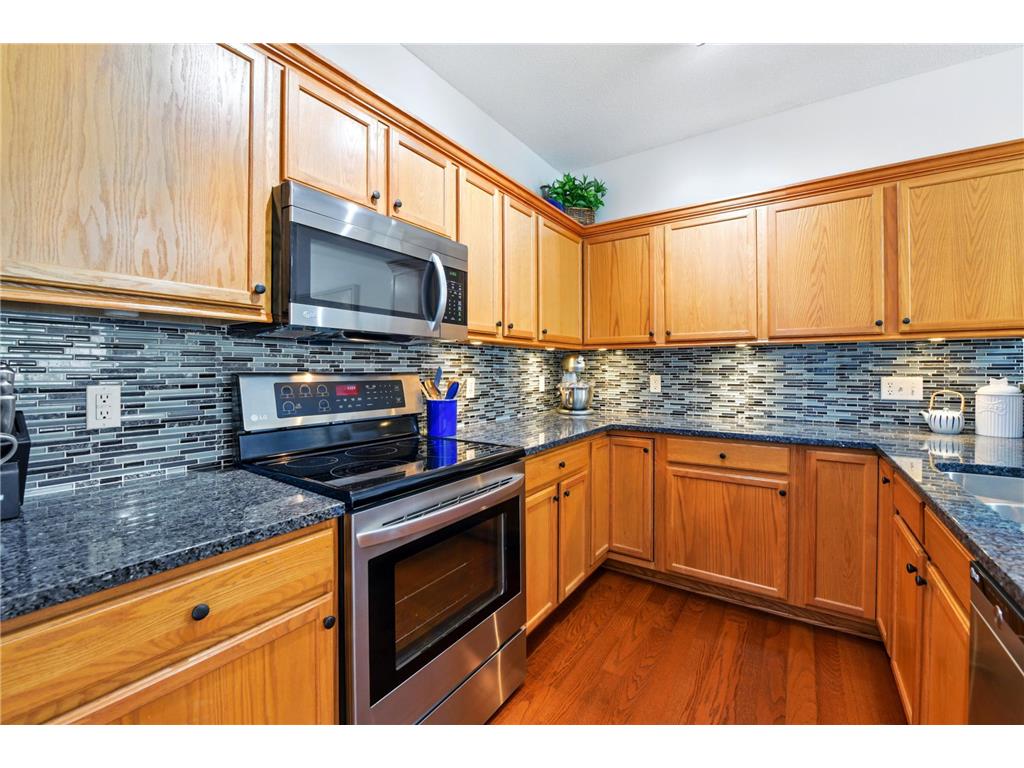 324 Willoughby Way W Minnetonka MN 55305 6797649 image5