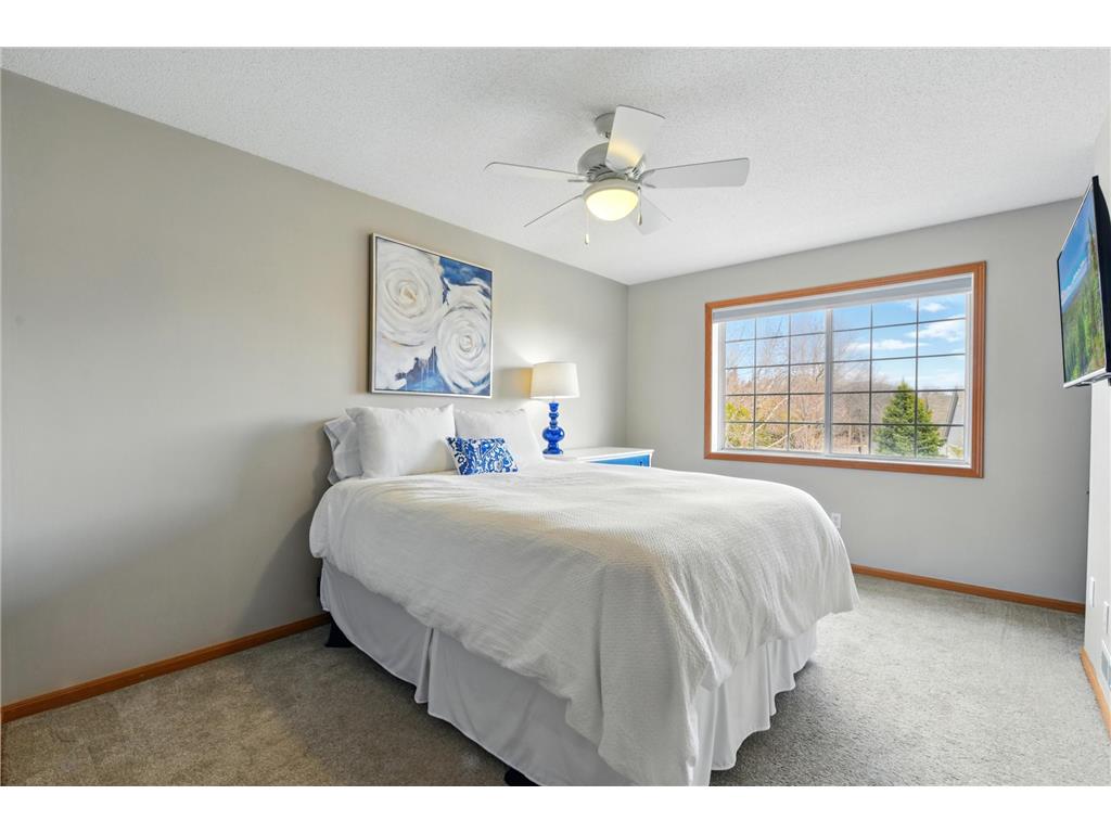 324 Willoughby Way W Minnetonka MN 55305 6797649 image8