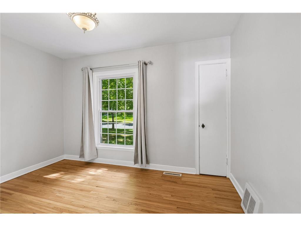 3240 Hampshire Avenue S Saint Louis Park MN 55426 7092352 image10