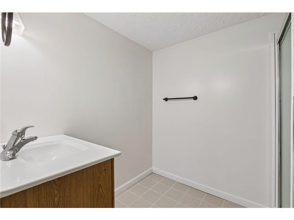 3240 Hampshire Avenue S Saint Louis Park MN 55426 7092352 image18