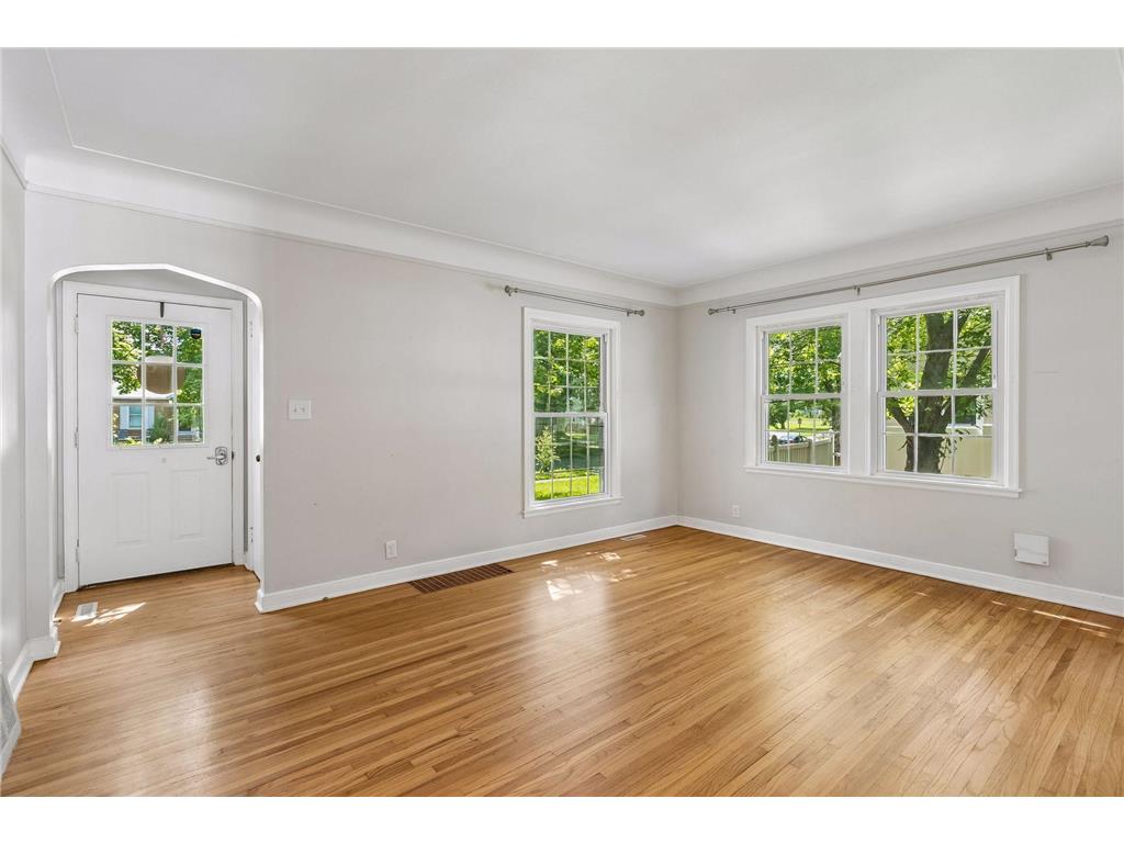 3240 Hampshire Avenue S Saint Louis Park MN 55426 7092352 image2