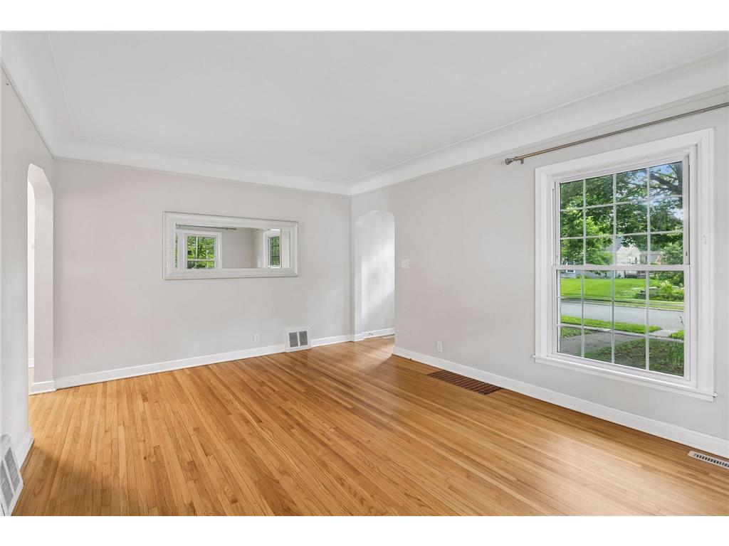 3240 Hampshire Avenue S Saint Louis Park MN 55426 7092352 image3