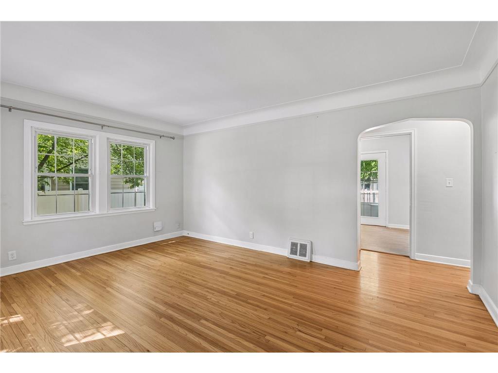 3240 Hampshire Avenue S Saint Louis Park MN 55426 7092352 image4