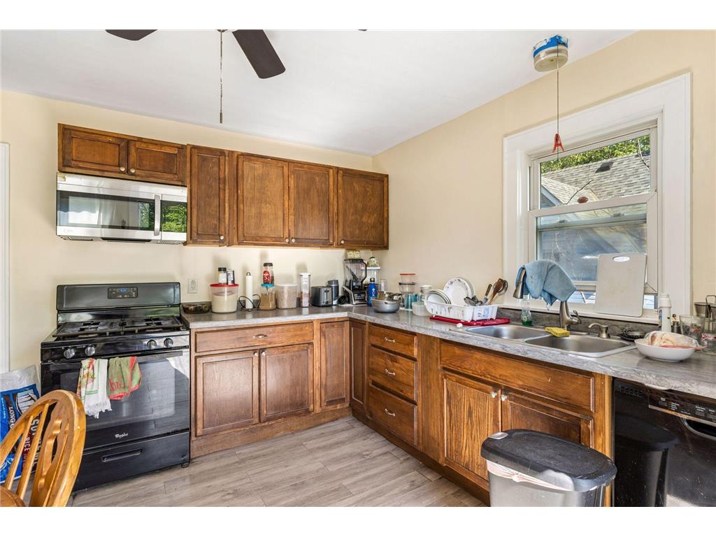 3241 Cedar Avenue S Minneapolis MN 55407 7083267 image25