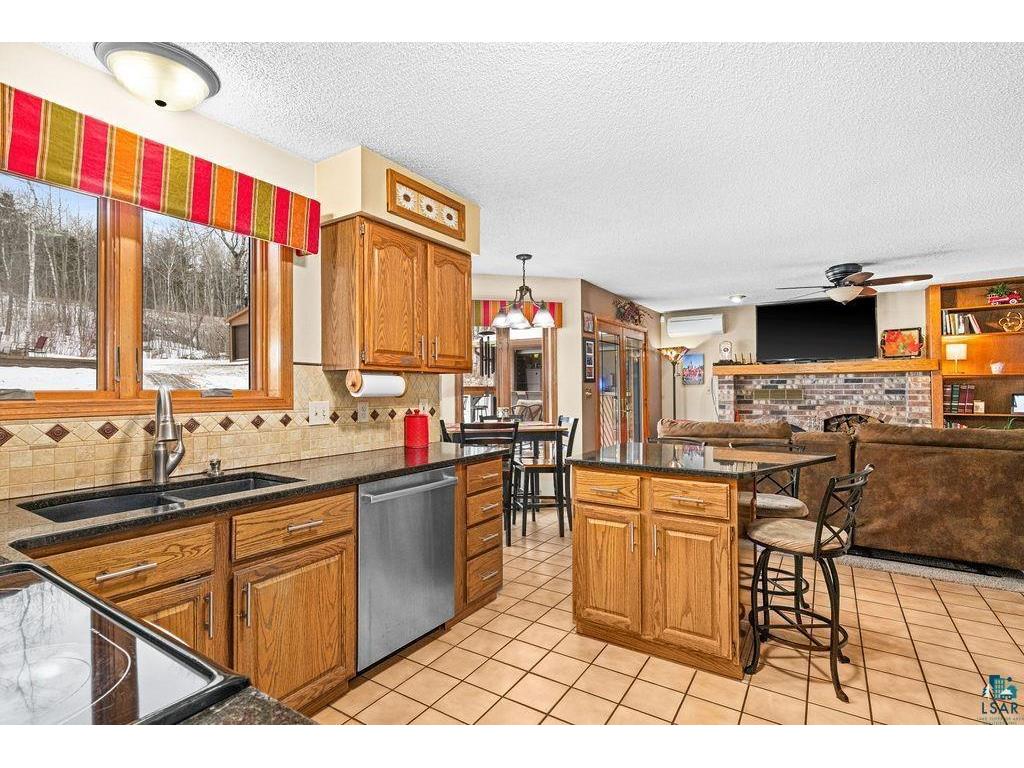 3241 Commonwealth Avenue Duluth MN 55808 7049649 image16