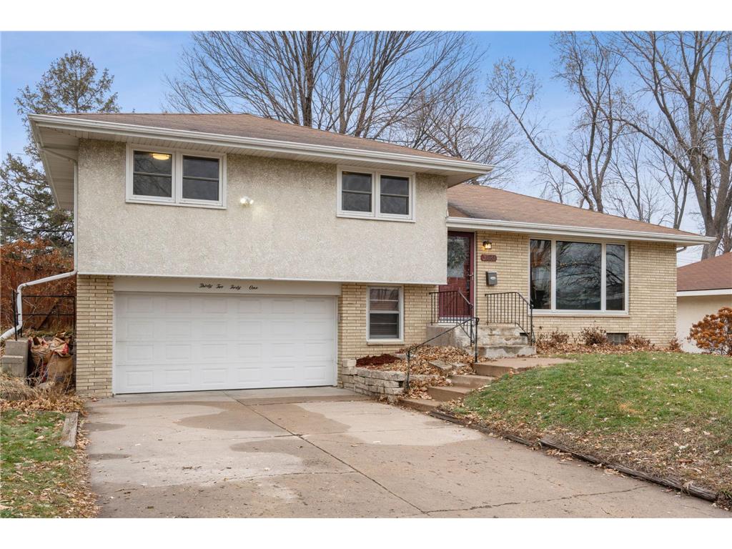 3241 Welcome Avenue N Crystal MN 55422 6468671 image1