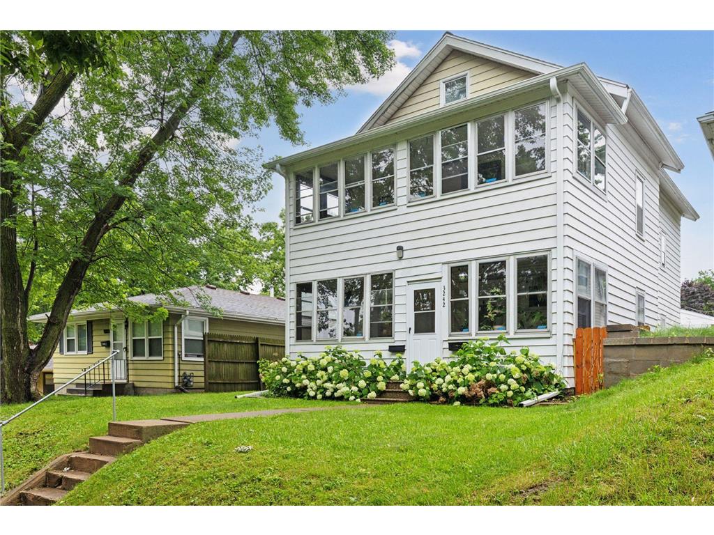 3242 Hayes Street NE Minneapolis MN 55418 6746169 image1