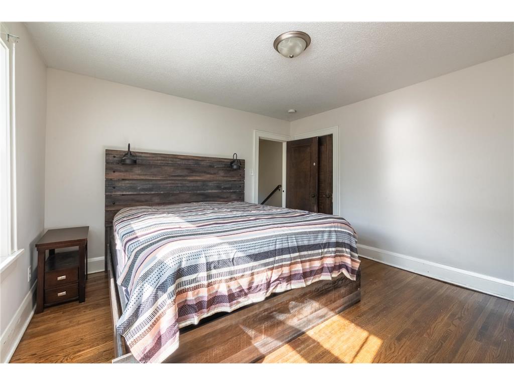 3242 Newton Avenue N Minneapolis MN 55412 7060341 image13