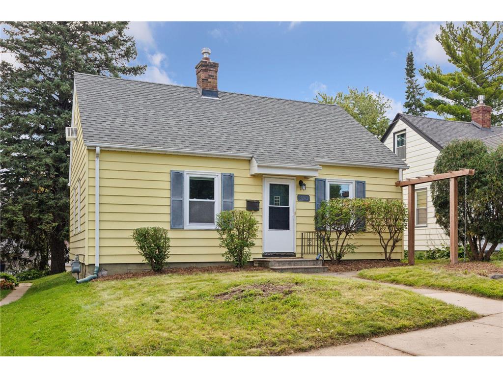 3243 Pierce Street NE Minneapolis MN 55418 6787359 image1