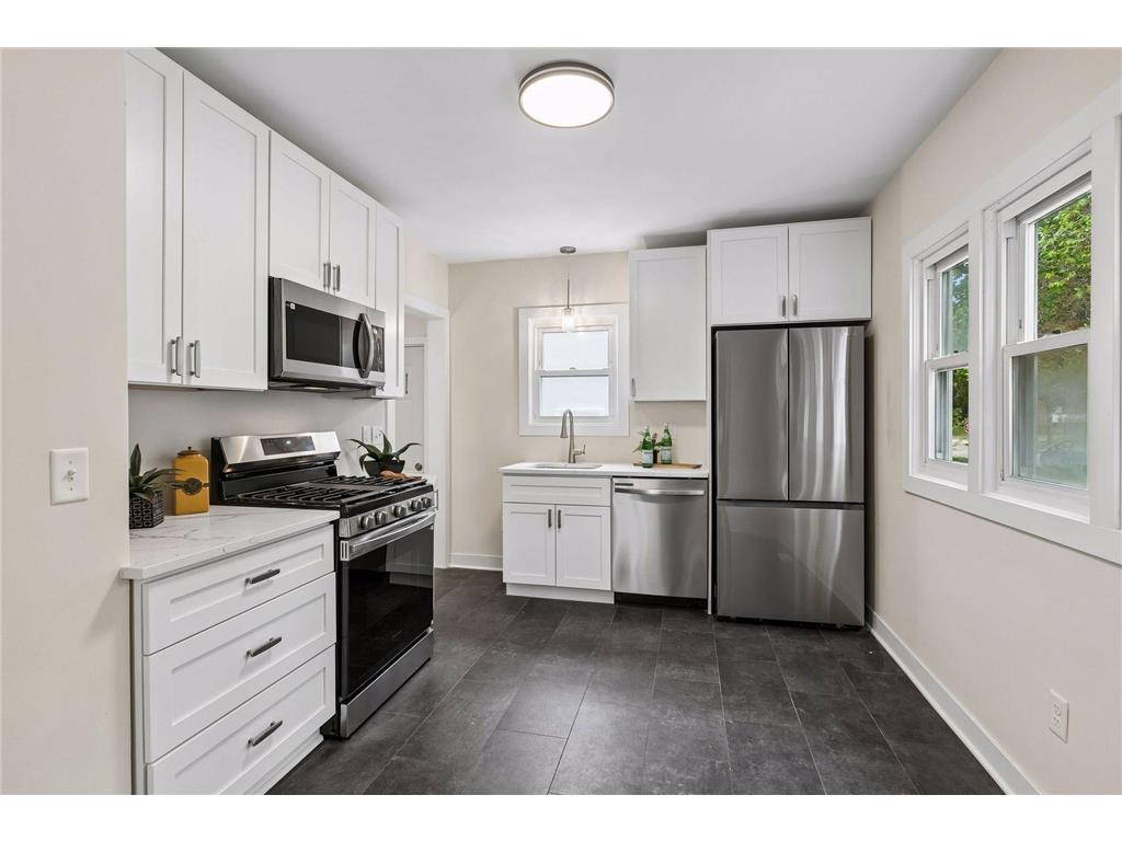 3243 Washburn Avenue N Minneapolis MN 55412 7078455 image11