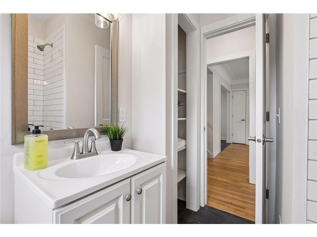3243 Washburn Avenue N Minneapolis MN 55412 7078455 image18