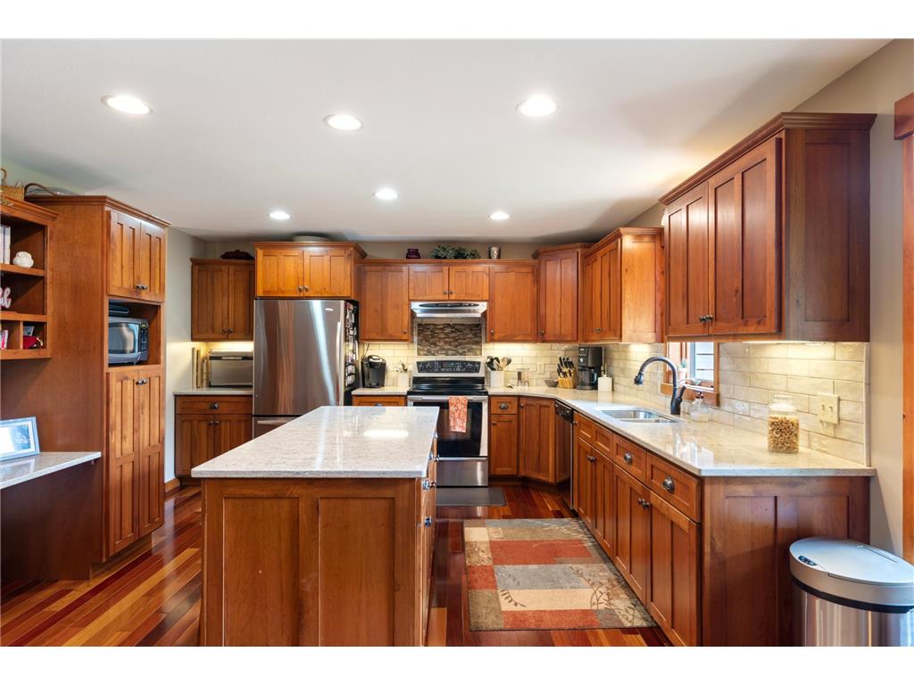 32433 Cedar Street Breezy Point MN 56472 7027146 image5