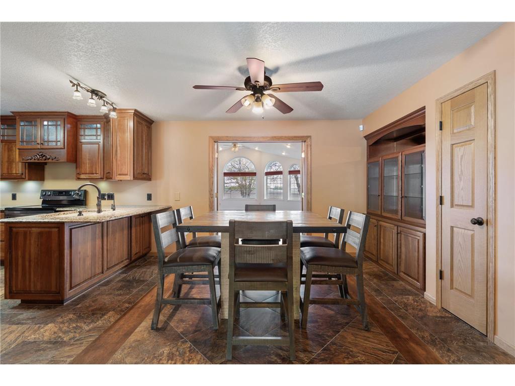 32438 560th Avenue Waltham Twp MN 55982 7070231 image100