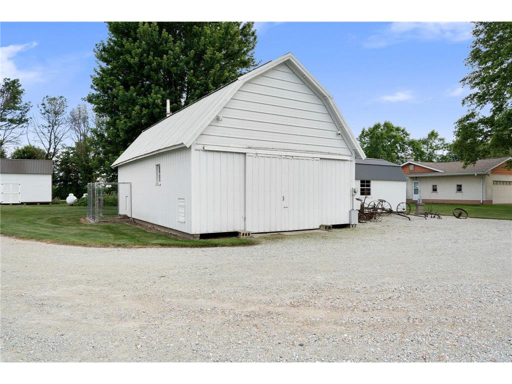 32438 560th Avenue Waltham Twp MN 55982 7070231 image72