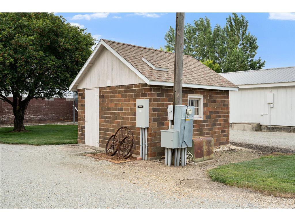 32438 560th Avenue Waltham Twp MN 55982 7070231 image80