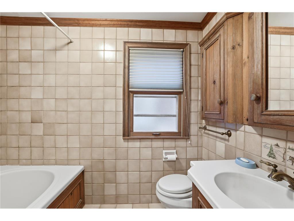 3244 21st Avenue S Minneapolis MN 55407 7060169 image28