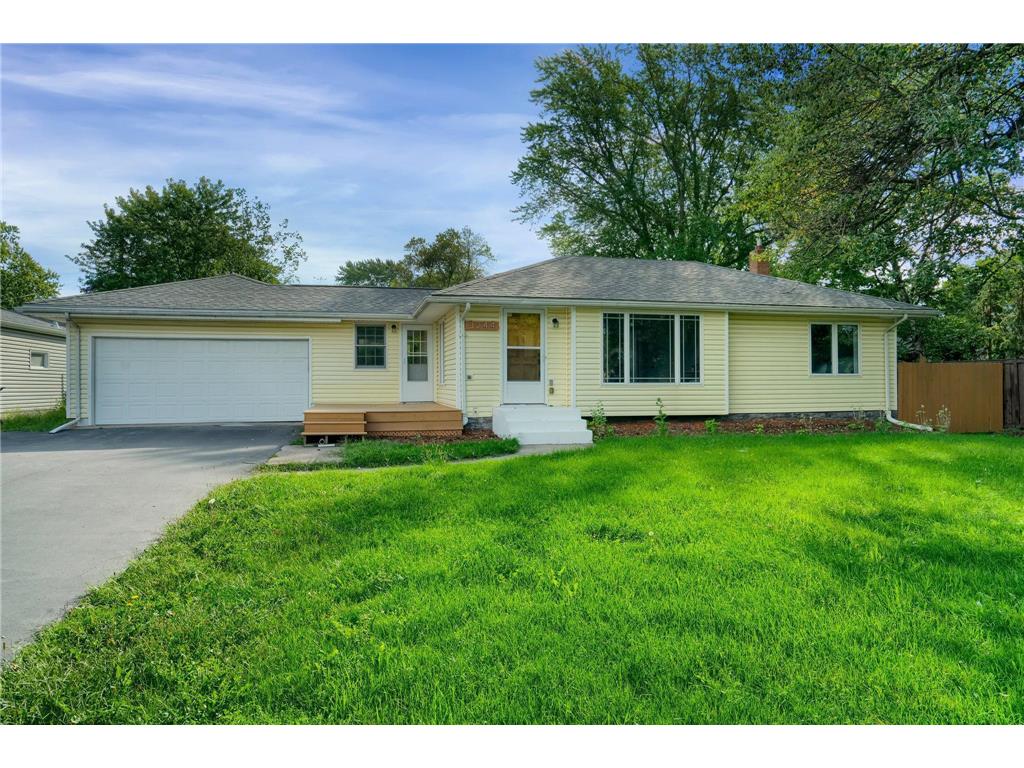 3244 Lexington Avenue N, Shoreview, MN, 55126 MLS 6271045 Edina Realty