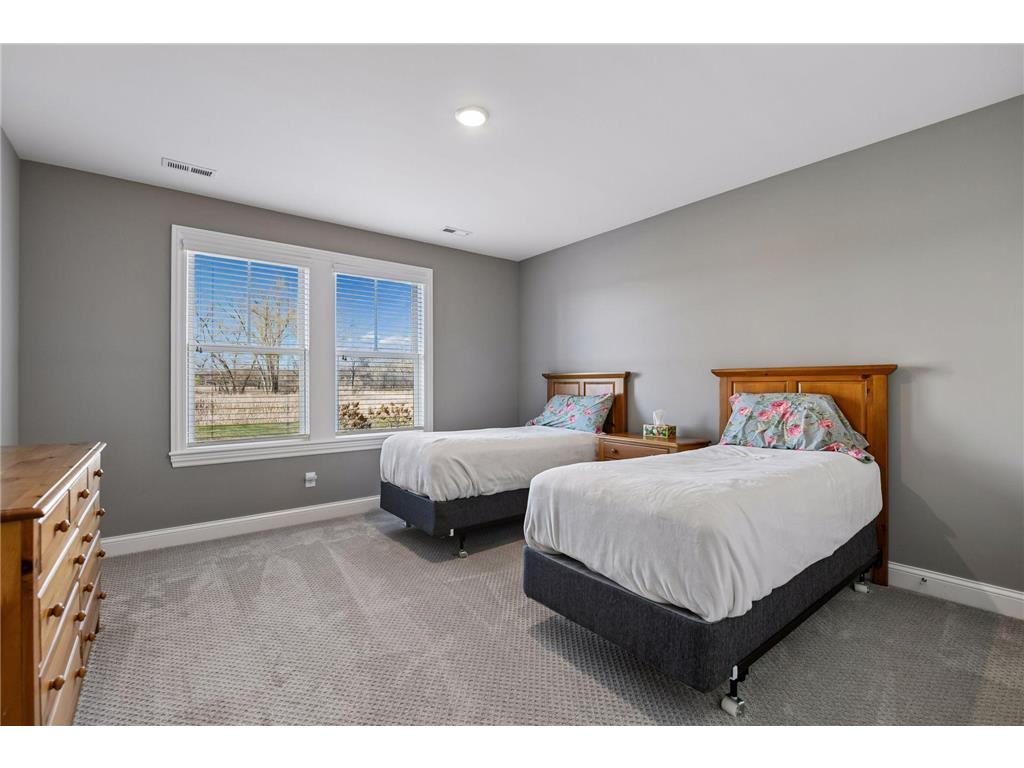 3244 Timberhill Court Minnetonka MN 55345 7048674 image63