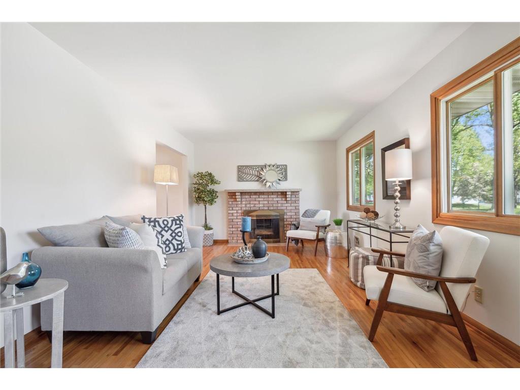 3245 Regent Avenue N Golden Valley MN 55422 6533628 image1