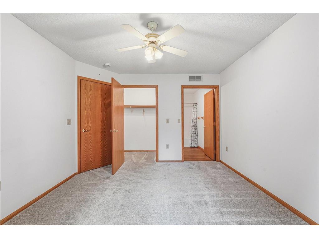 3246 Edgerton Street Vadnais Heights MN 55127 7088832 image14