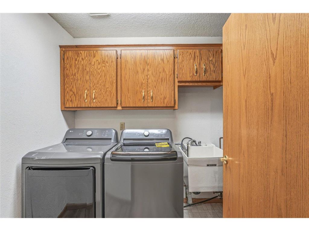 3246 Edgerton Street Vadnais Heights MN 55127 7088832 image20