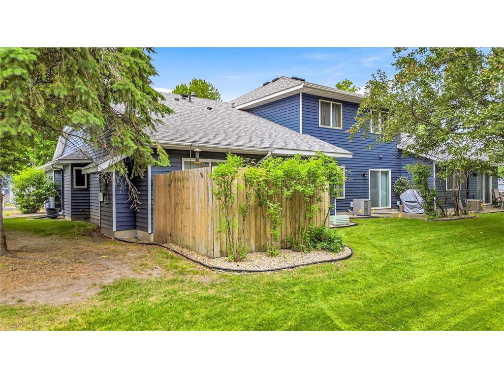 3246 Edgerton Street Vadnais Heights MN 55127 7088832 image22