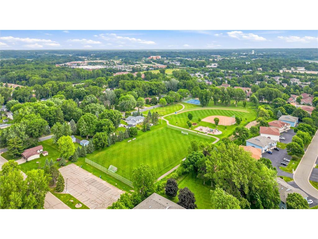 3246 Edgerton Street Vadnais Heights MN 55127 7088832 image37