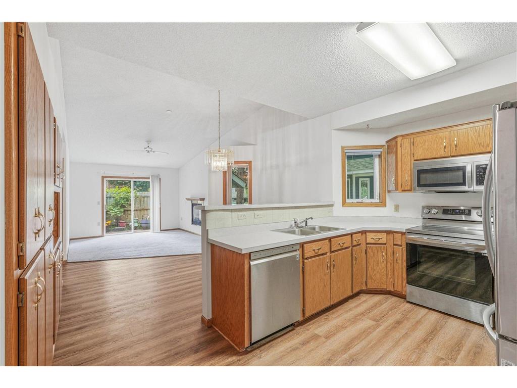3246 Edgerton Street Vadnais Heights MN 55127 7088832 image8