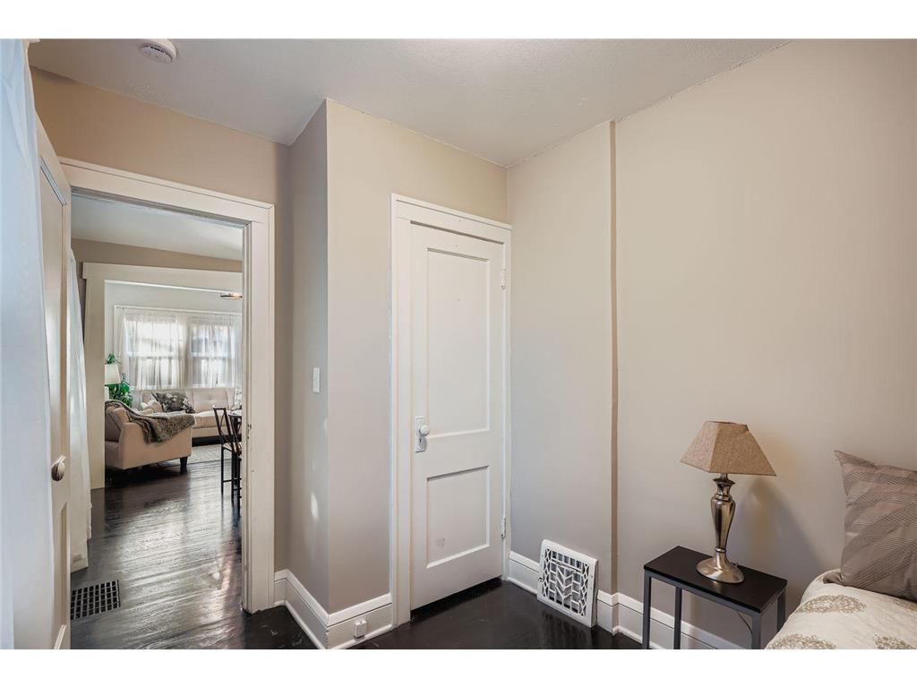 3246 Washburn Avenue N Minneapolis MN 55412 6820513 image16